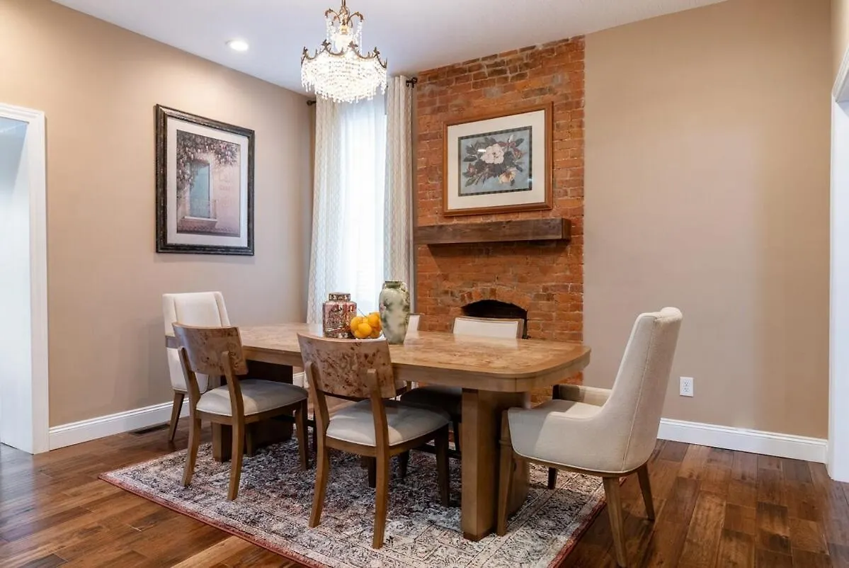 4 Bedroom Luxe Home In Brewery District Columbus 0*,  Estados Unidos da América