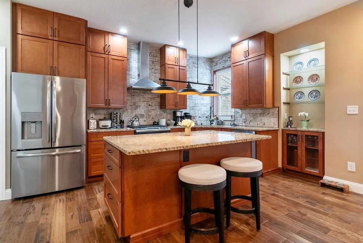 Casa de Férias 4 Bedroom Luxe Home In Brewery District Columbus Estados Unidos da América
