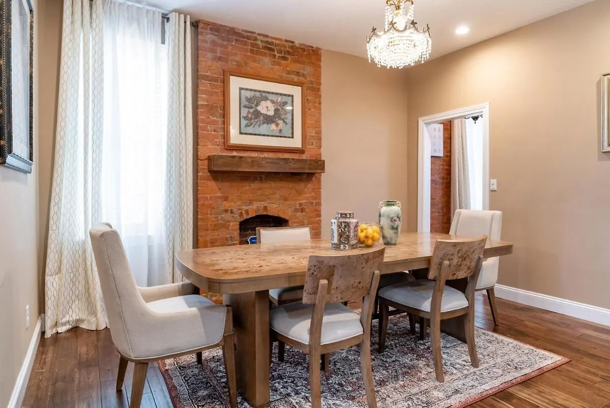 4 Bedroom Luxe Home In Brewery District Columbus 0*,